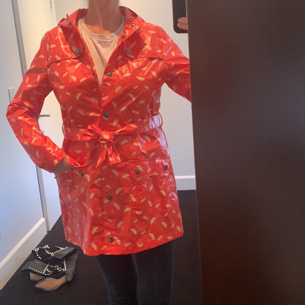 Rain coat - Picture 3 of 14